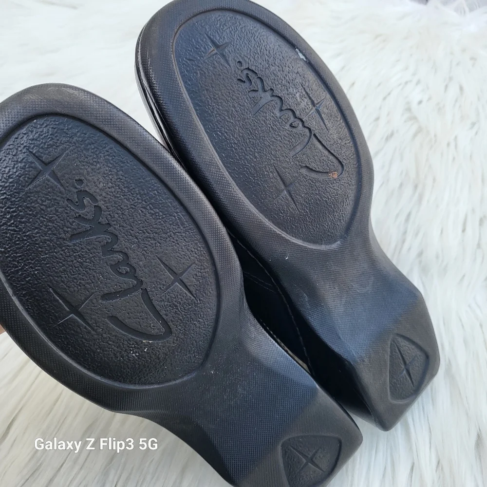 Clarks Black Slip On Loafers Mules 7M - Picture 7 of 12